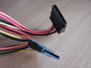 SATA 15-pin power connector
